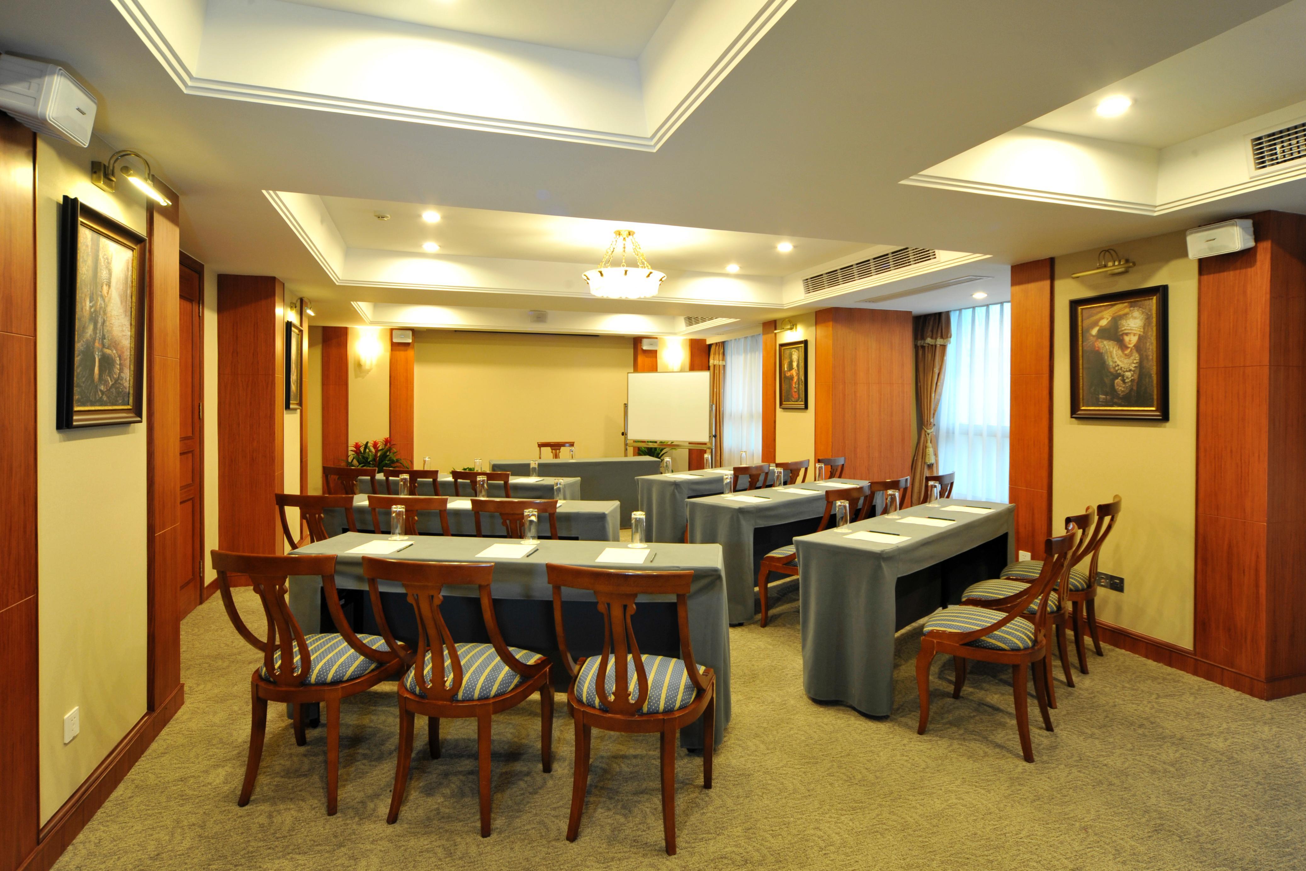 New Harbour Service Apartments Шанхай Екстериор снимка