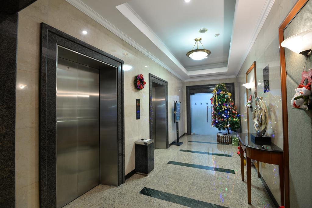 New Harbour Service Apartments Шанхай Екстериор снимка