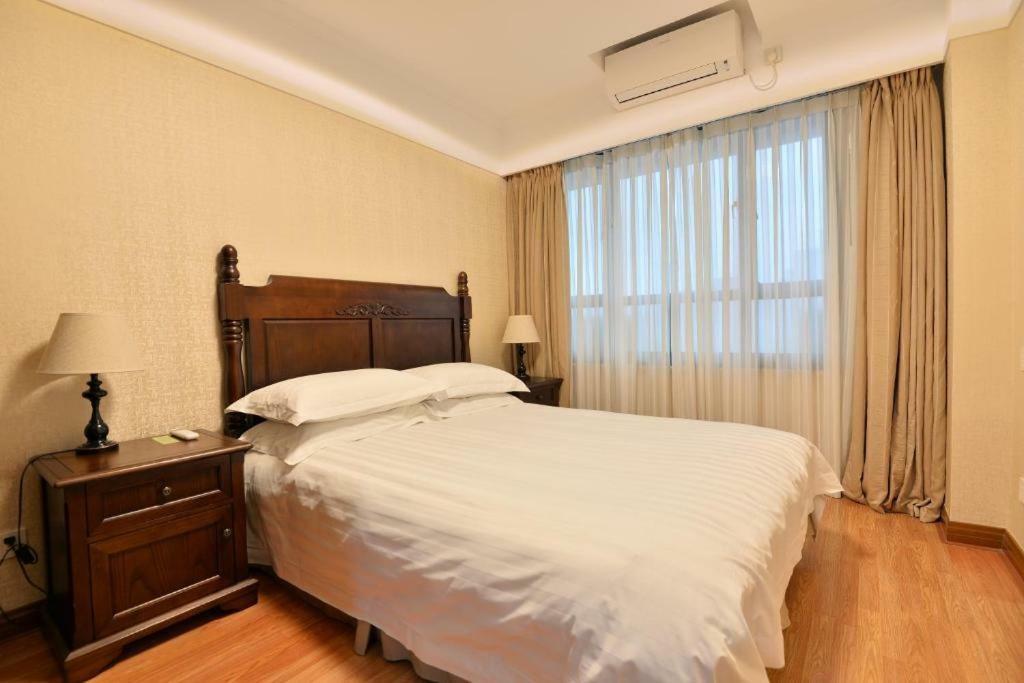 New Harbour Service Apartments Шанхай Екстериор снимка